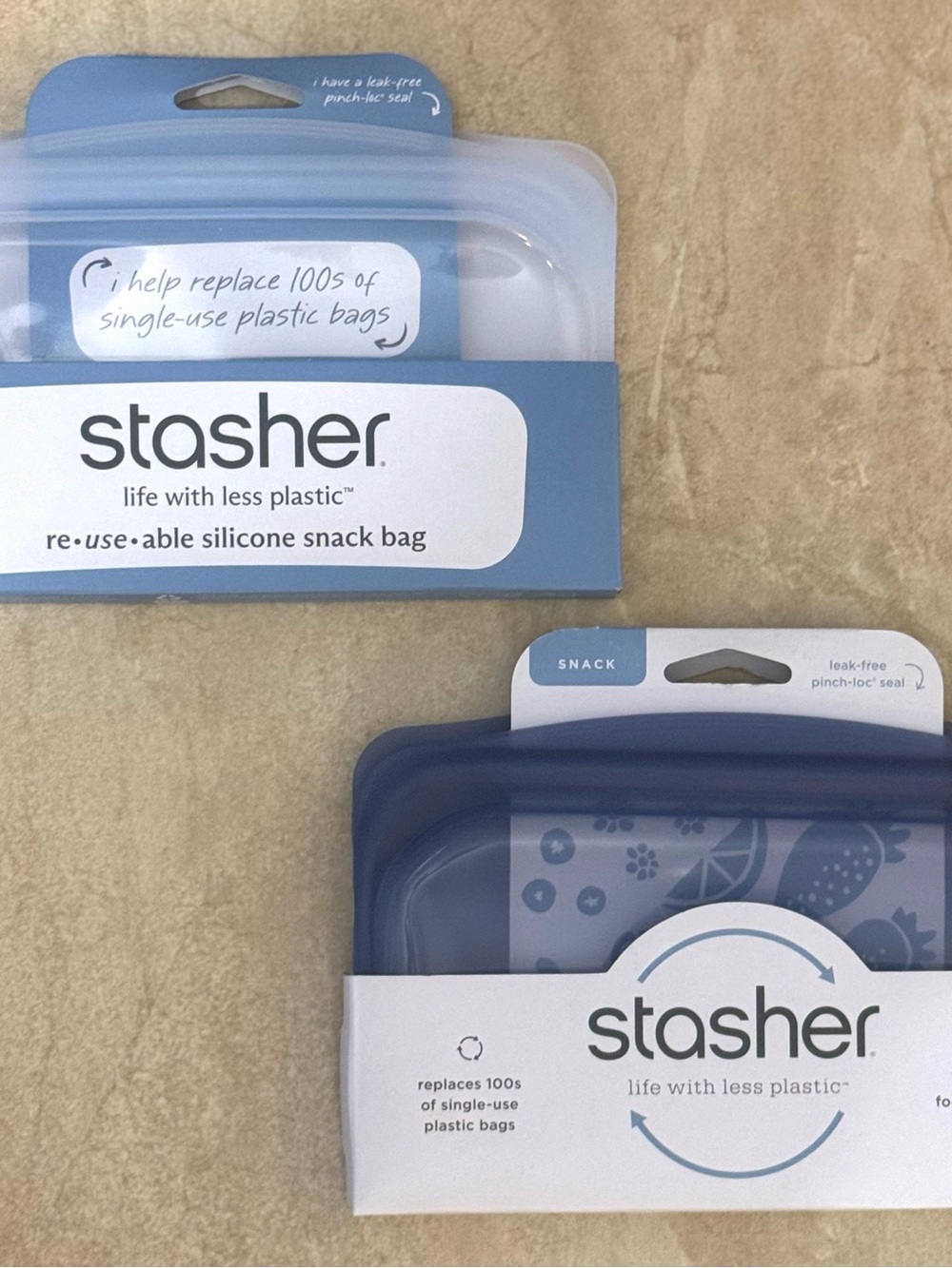 Stasher™ 4 Cup Bowl, 2 Cup Bowl, 2 Sandwich & 2 Snacks - Picture 10 of 10